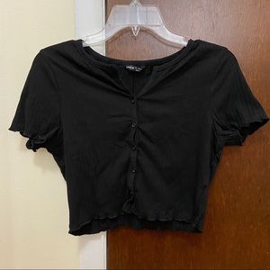 BUTTONED UP CROP TOP